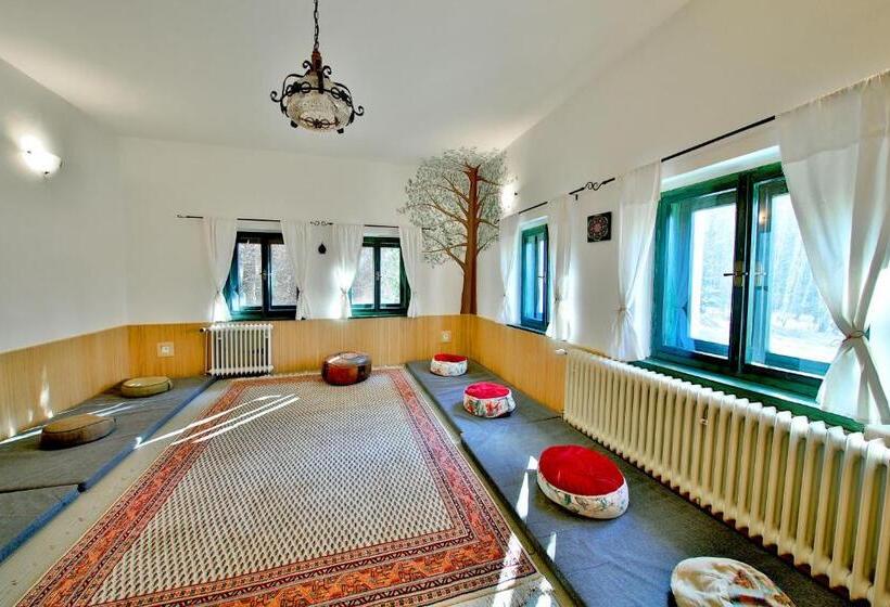 膳宿费 Penzion Kairos