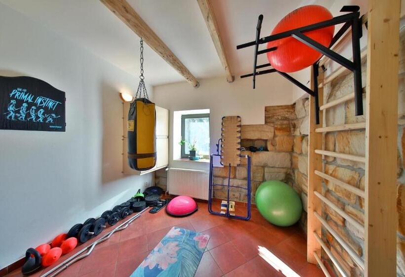 بنسيون Penzion Kairos