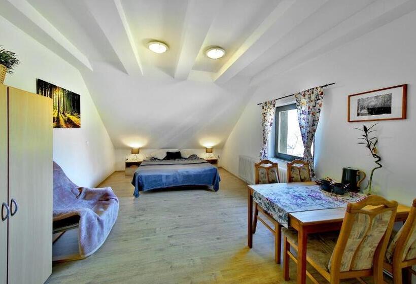 膳宿费 Penzion Kairos