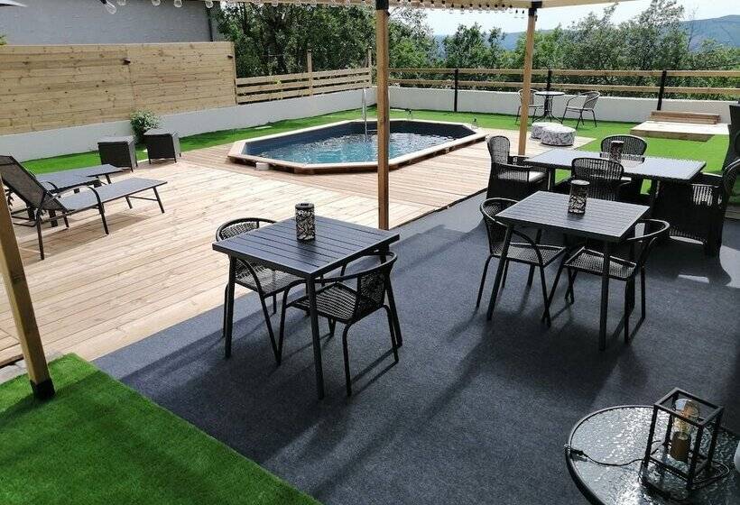 Пансион Lapausedegout Piscine Chambres Climatisées Terrasse Ou Patio