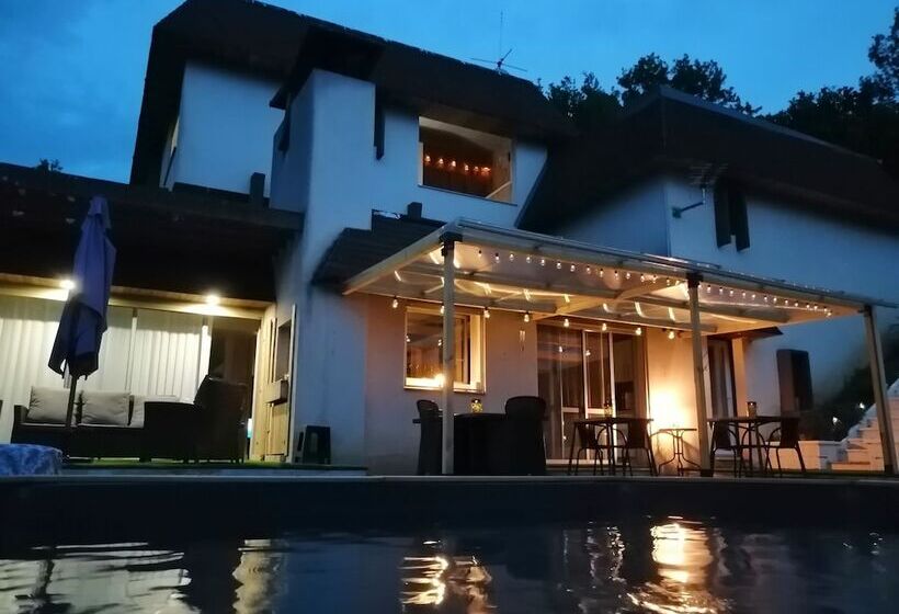 Пансион Lapausedegout Piscine Chambres Climatisées Terrasse Ou Patio