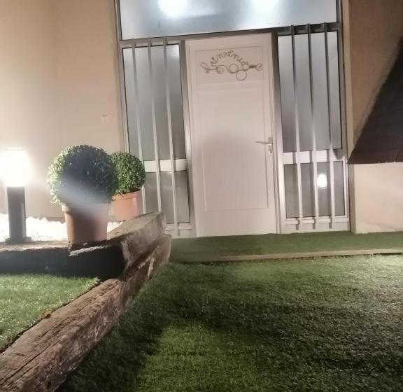 Пансион Lapausedegout Piscine Chambres Climatisées Terrasse Ou Patio