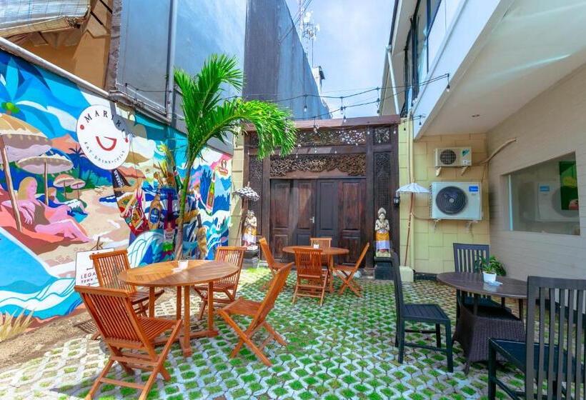 بنسيون Lega Legi Town House Seminyak By The Lavana