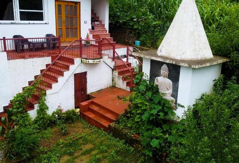 פנסיון Tatva Veda Homestay & Hostel