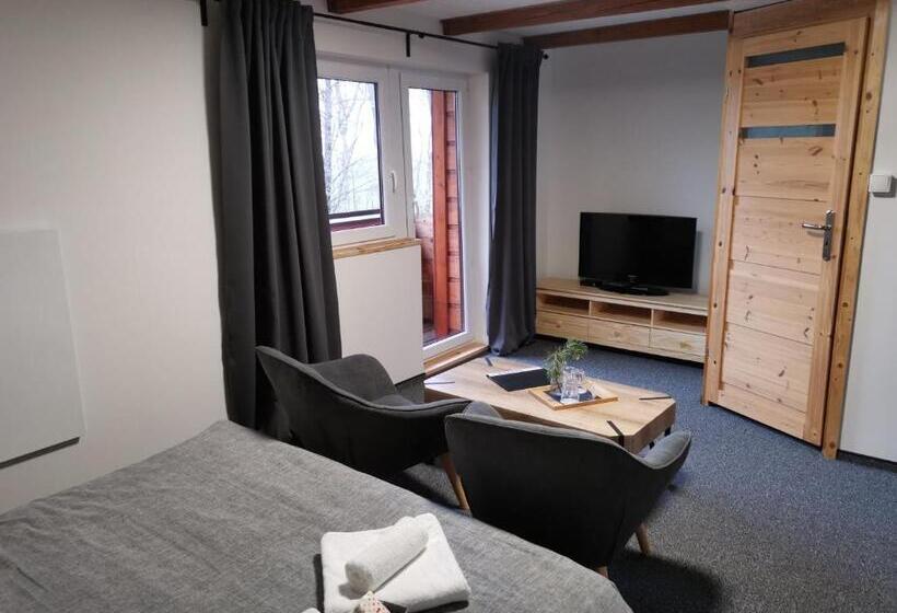 Pension Koliba Komorní Lhotka