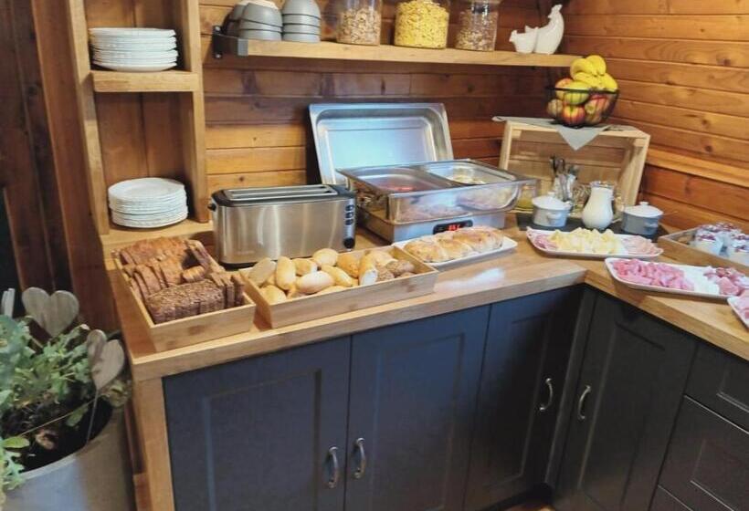 Pension Koliba Komorní Lhotka