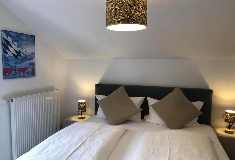 Pension Und Ferienwohnung Frech