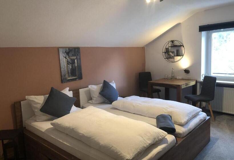 Pension Und Ferienwohnung Frech