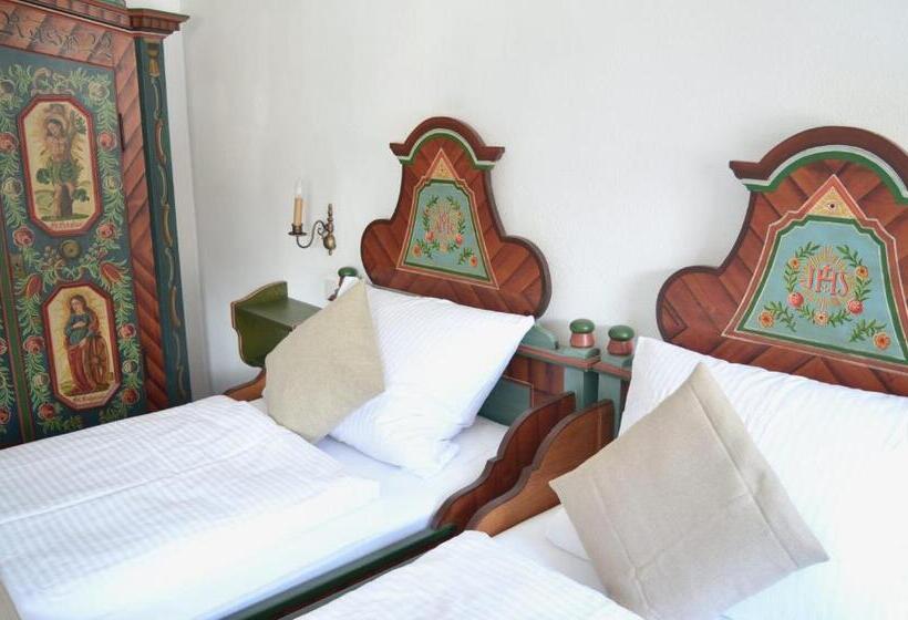 Pension Und Ferienwohnung Frech