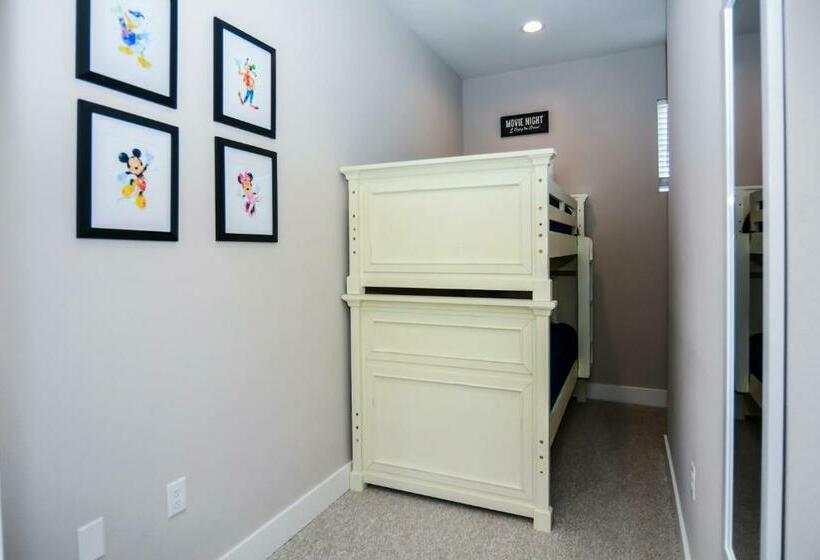 3 Br 3ba 1678ft 5min Disneyworld Resort Style