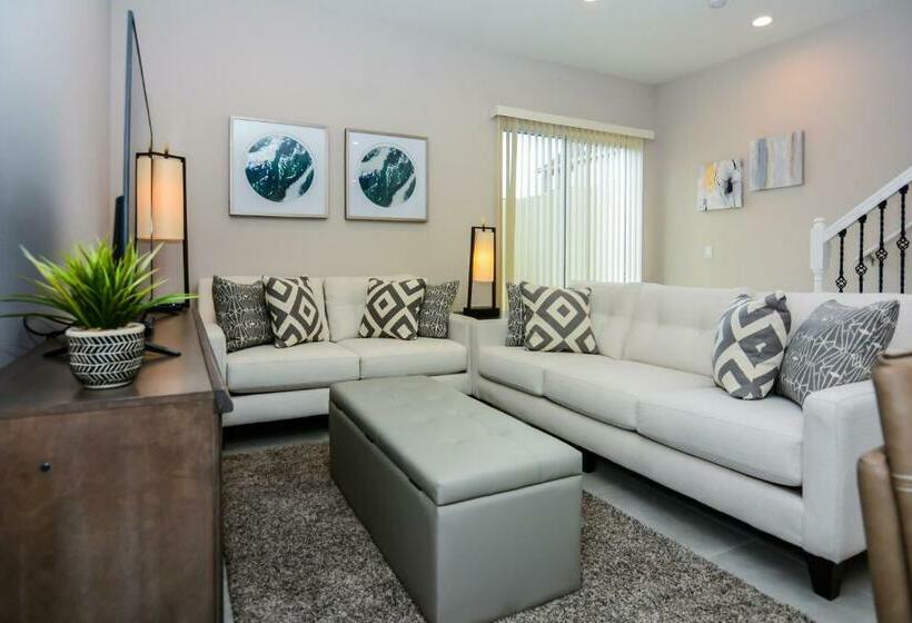 3 Br 3ba 1678ft 5min Disneyworld Resort Style