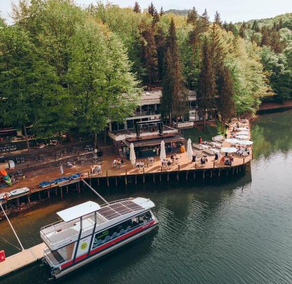 Adventure Lake Resort  Simared