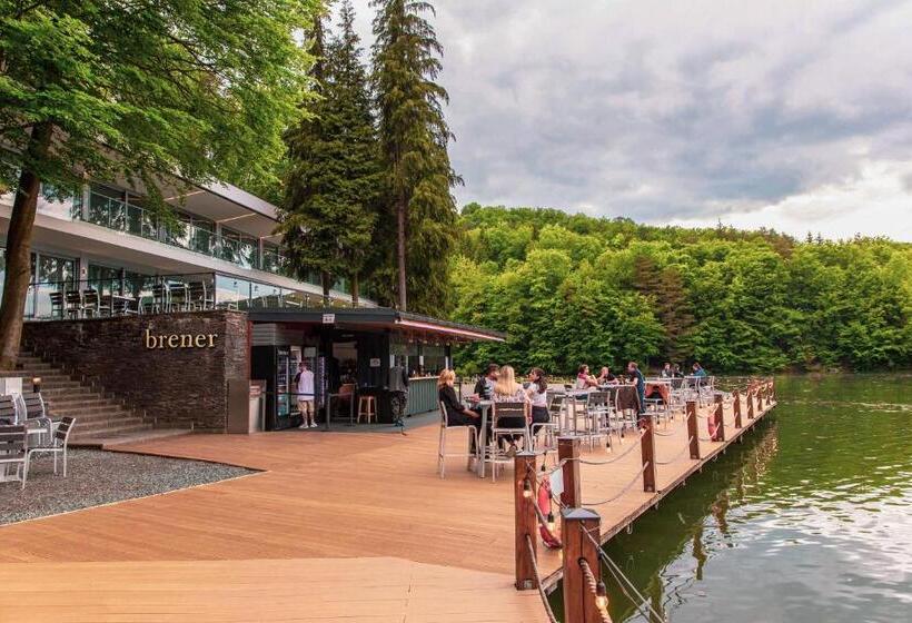 Adventure Lake Resort  Simared