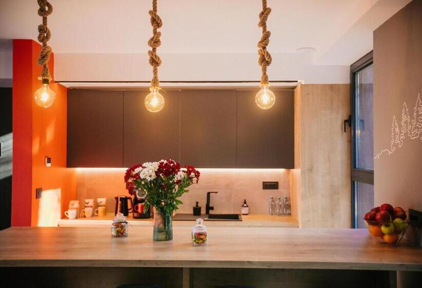 Adventure Lake Resort  Simared