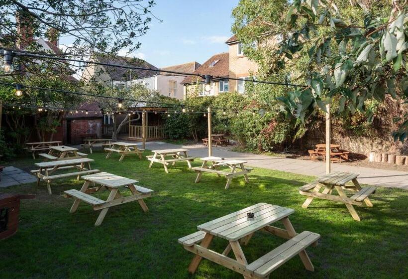 Общежитие The Crabtree Inn