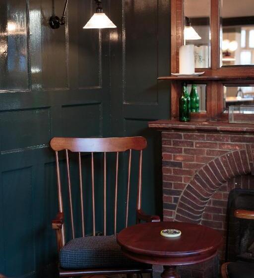 Общежитие The Crabtree Inn