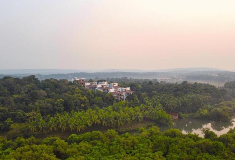 Amoravida By 7 Apple Resorts, Goa