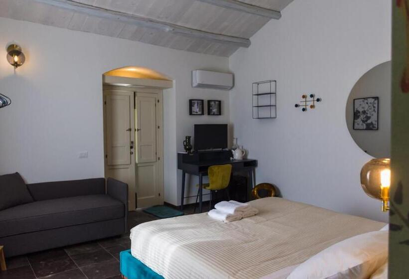 Bed and Breakfast Chiusa Del Curiale   Ospitalità In Vigna