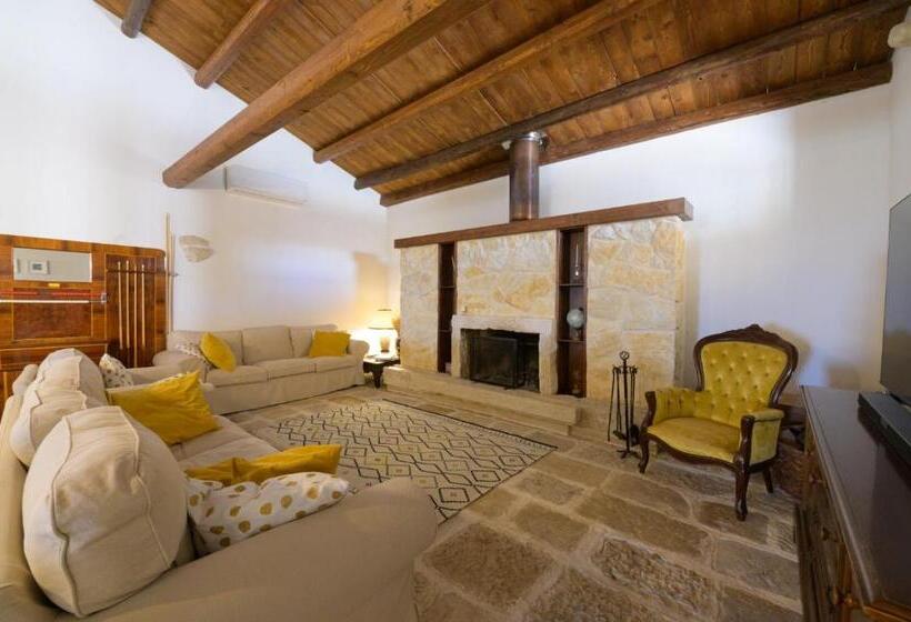 Bed and Breakfast Chiusa Del Curiale   Ospitalità In Vigna