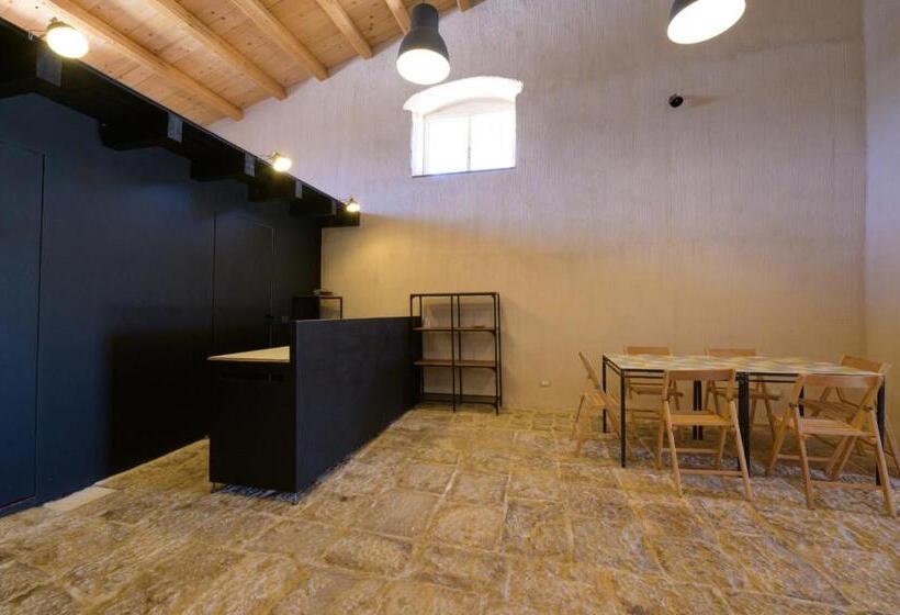 Bed and Breakfast Chiusa Del Curiale   Ospitalità In Vigna