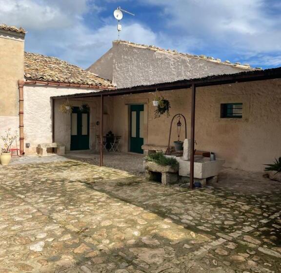 Bed and Breakfast Chiusa Del Curiale   Ospitalità In Vigna