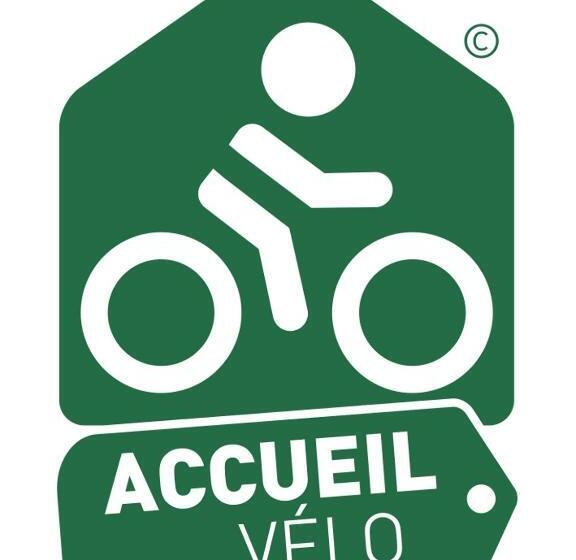 مبيت وإفطار La Tour Cachée