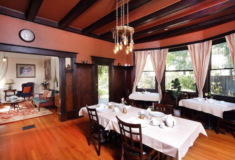 민박 Pinschower Inn