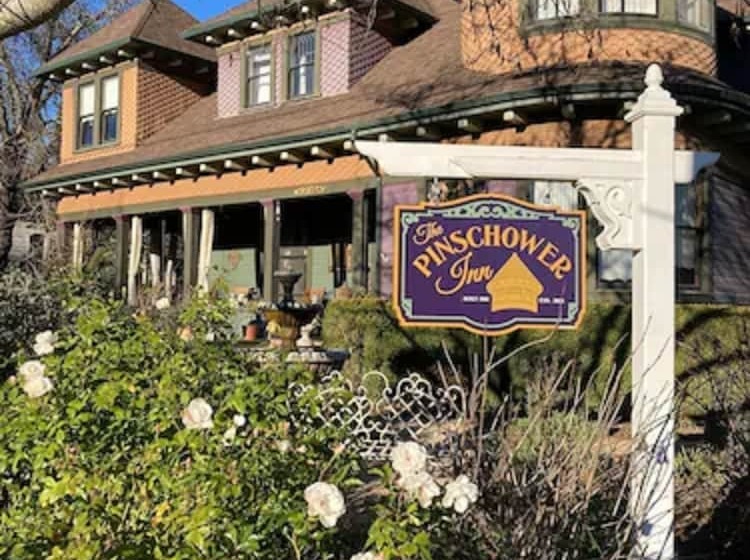 민박 Pinschower Inn