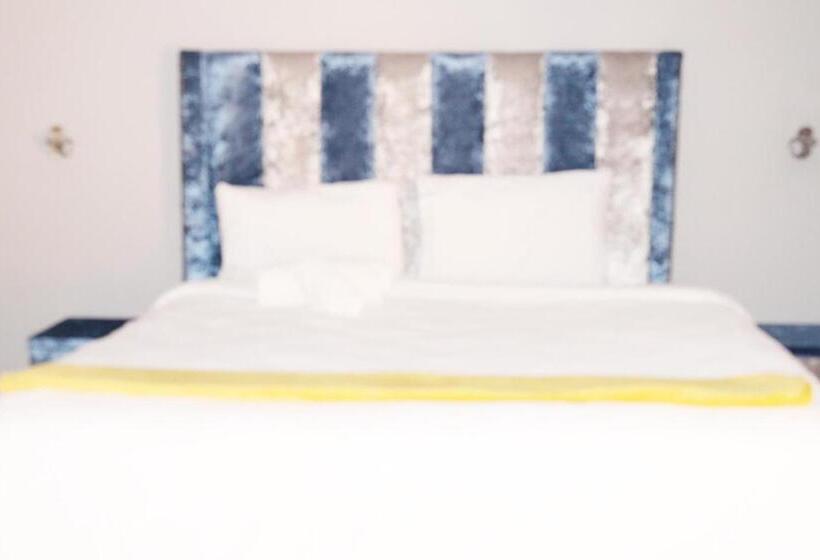 مبيت وإفطار Princess Lodge