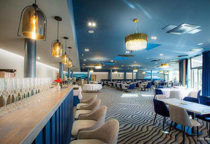 Bešeňová Gino Paradise Apartments With Aquapark