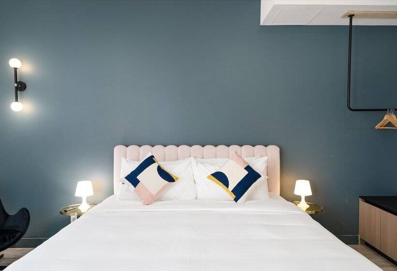 Clouds Lofts   Quartier Latin