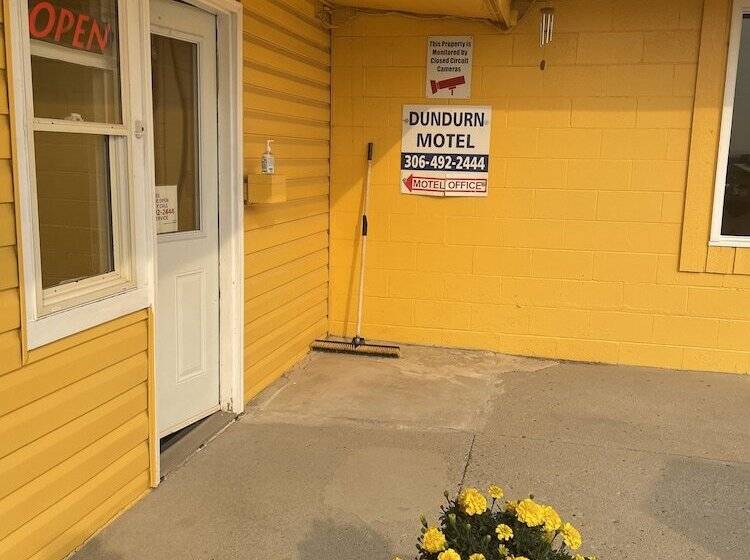 Dundurn Motel