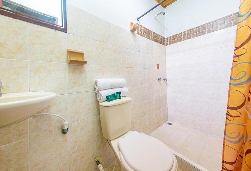 هتل Ayenda Pakande