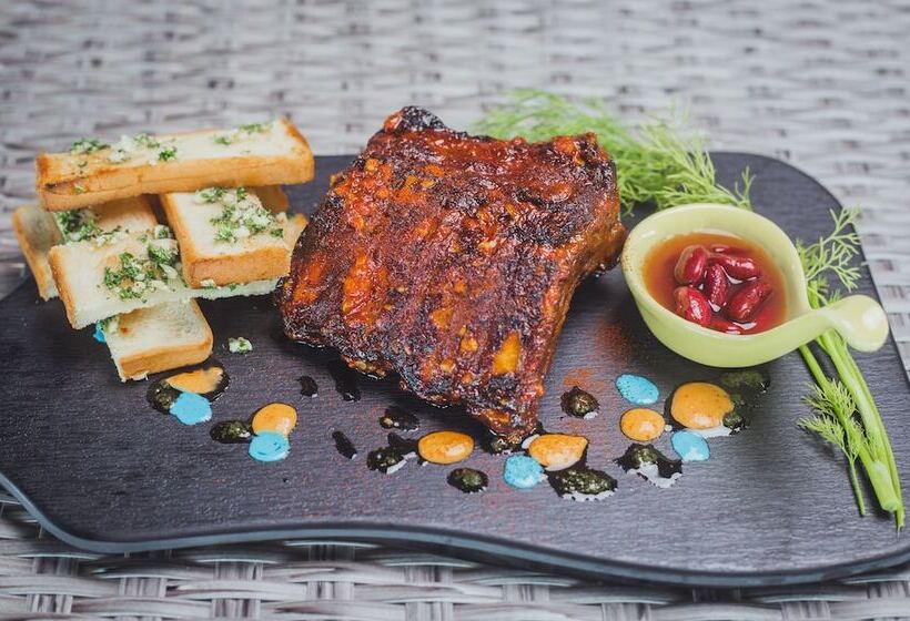 בית מלון כפרי Ban Ban