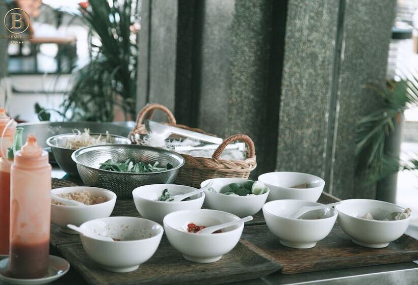 בית מלון כפרי Ban Ban