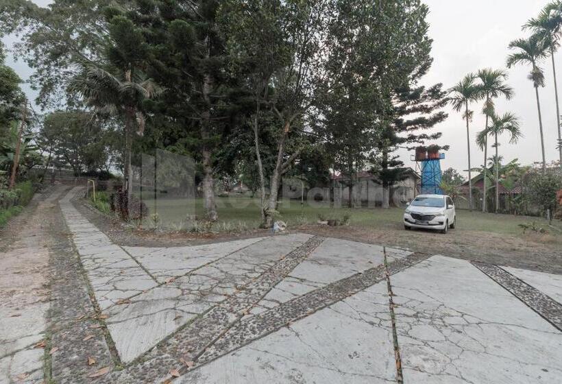 호텔 Bens Homestay Mitra Reddoorz