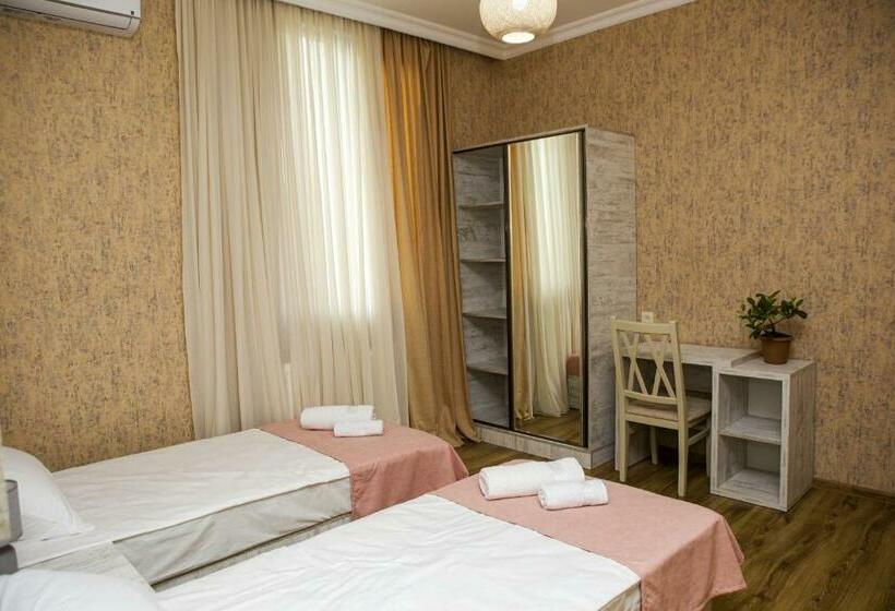 هتل Bekas Wine Cellar