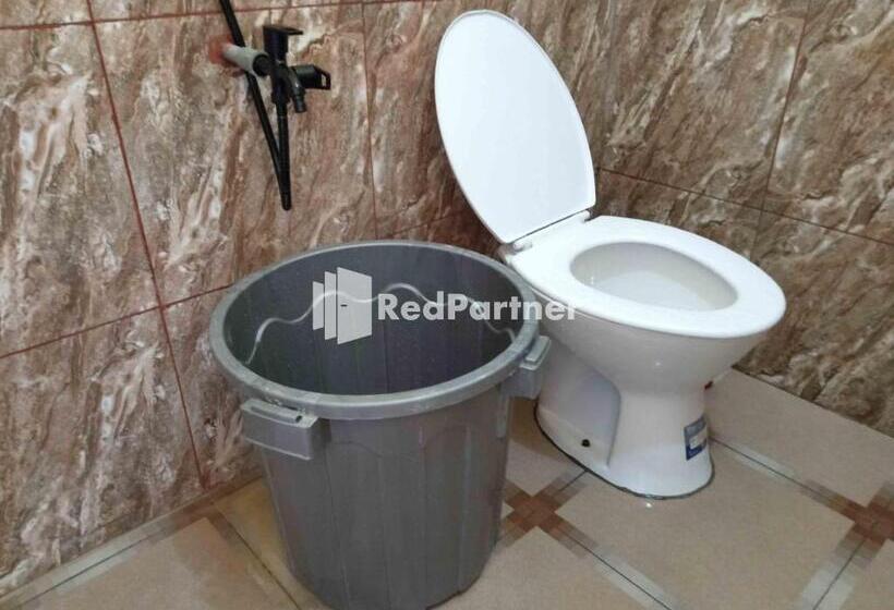 בית מלון כפרי Boarding House Syariah Mm Bone Redpartner