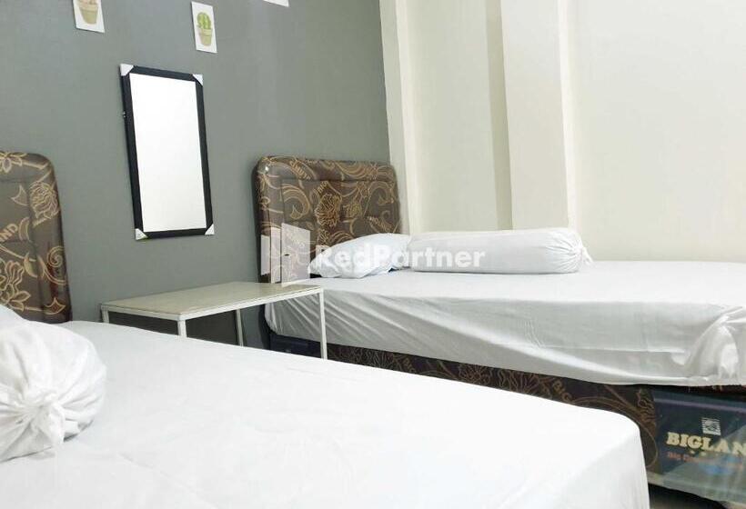 בית מלון כפרי Boarding House Syariah Mm Bone Redpartner