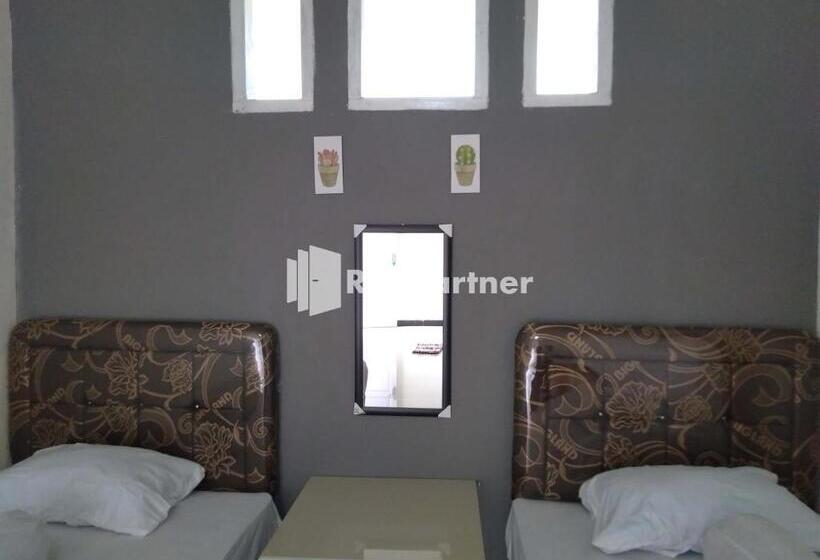 בית מלון כפרי Boarding House Syariah Mm Bone Redpartner