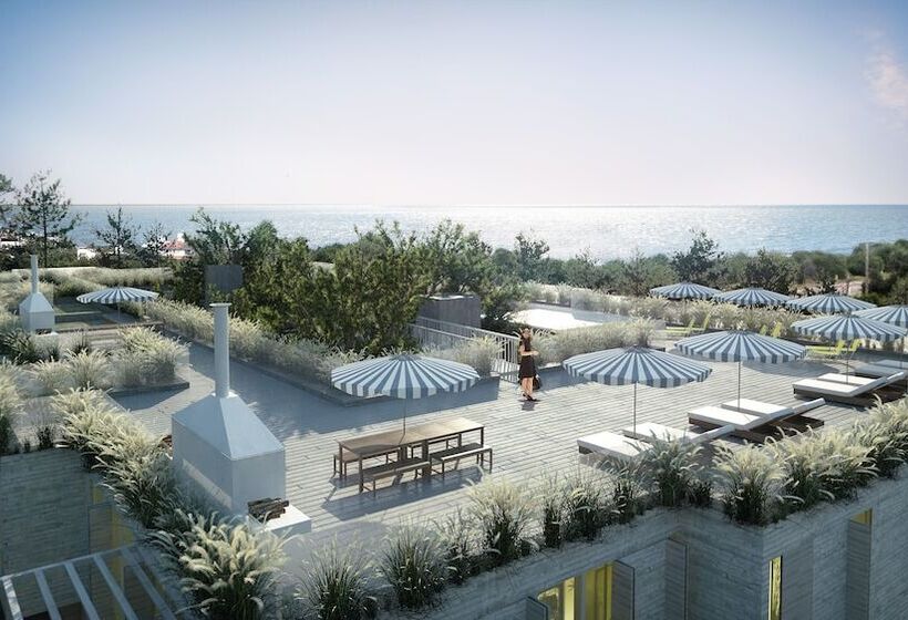 Casagrande Hotel & Beach Club