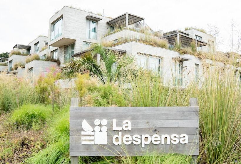 Casagrande Hotel & Beach Club