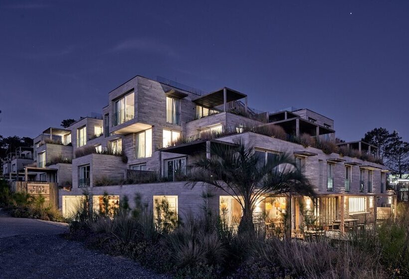 Casagrande Hotel & Beach Club