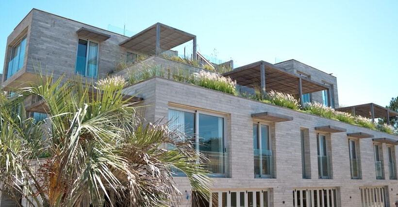 Casagrande Hotel & Beach Club