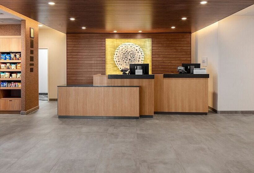 ホテル Fairfield Inn & Suites Seneca Clemson Univ Area