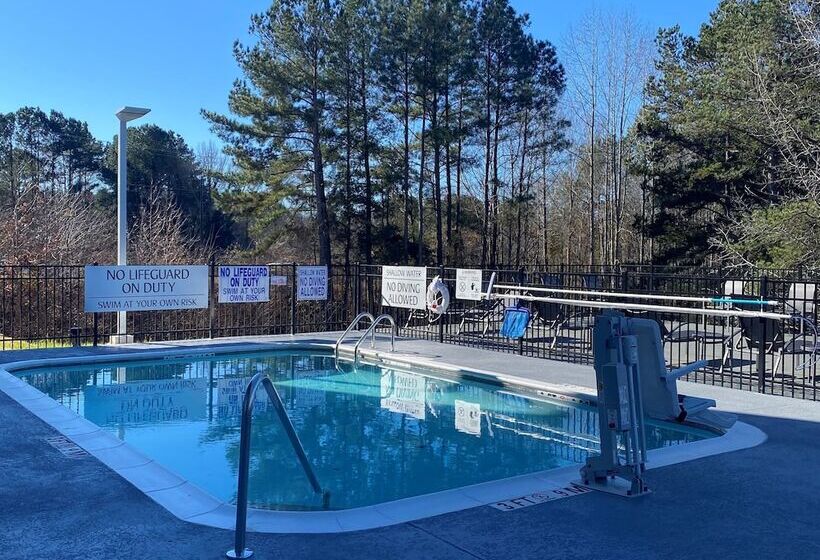 ホテル Fairfield Inn & Suites Seneca Clemson Univ Area