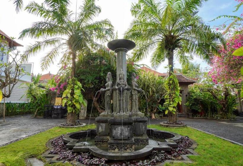 酒店 Giri Bhagawan Villas & Spa