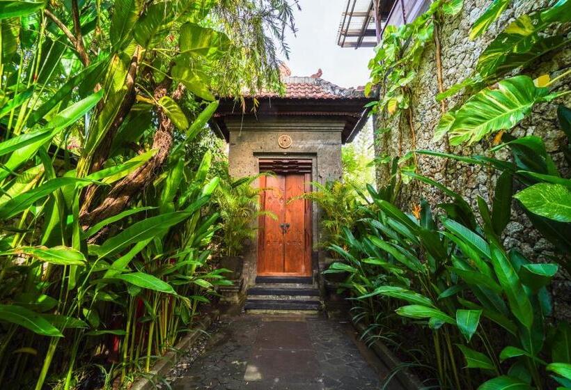 ホテル Giri Bhagawan Villas & Spa