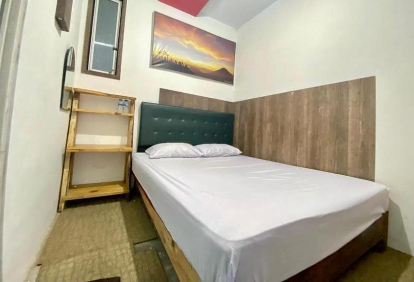 فندق Homestay Batu Kelir Syariah Dieng Mitra Reddoorz