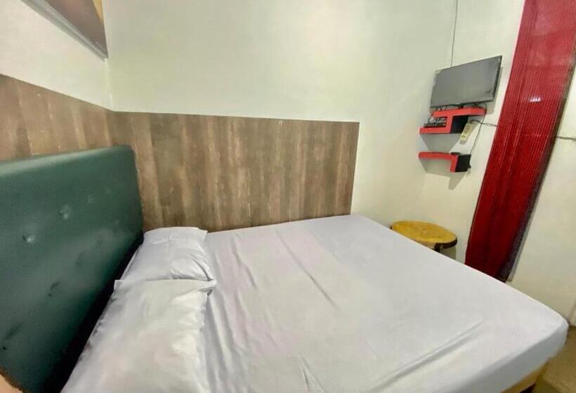 فندق Homestay Batu Kelir Syariah Dieng Mitra Reddoorz